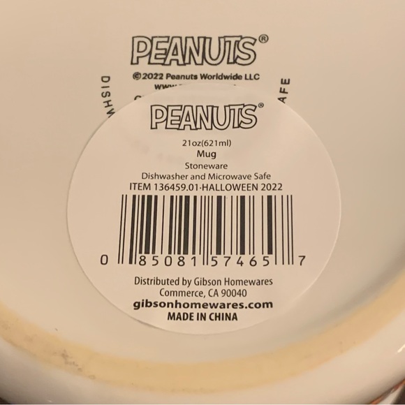 Peanuts Boo! Snoopy with Ghosts 21oz Halloween Mug - Picture 9 of 9